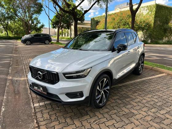 VOLVO XC40 2.0 T5 GASOLINA R-DESIGN AWD GEARTRONIC